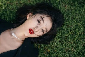 新晋小花周也：颜值实力双在线，待爆花中的黑马