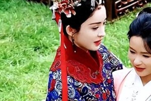 余茵娜扎同框翻车？短剧女王逆袭之路解析