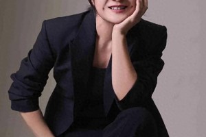 贾玲新电影《转念花开》官宣：挑战传销题材