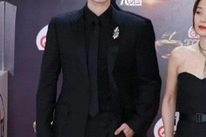 内娱男艺人颜值排名：肖战领衔十大美男